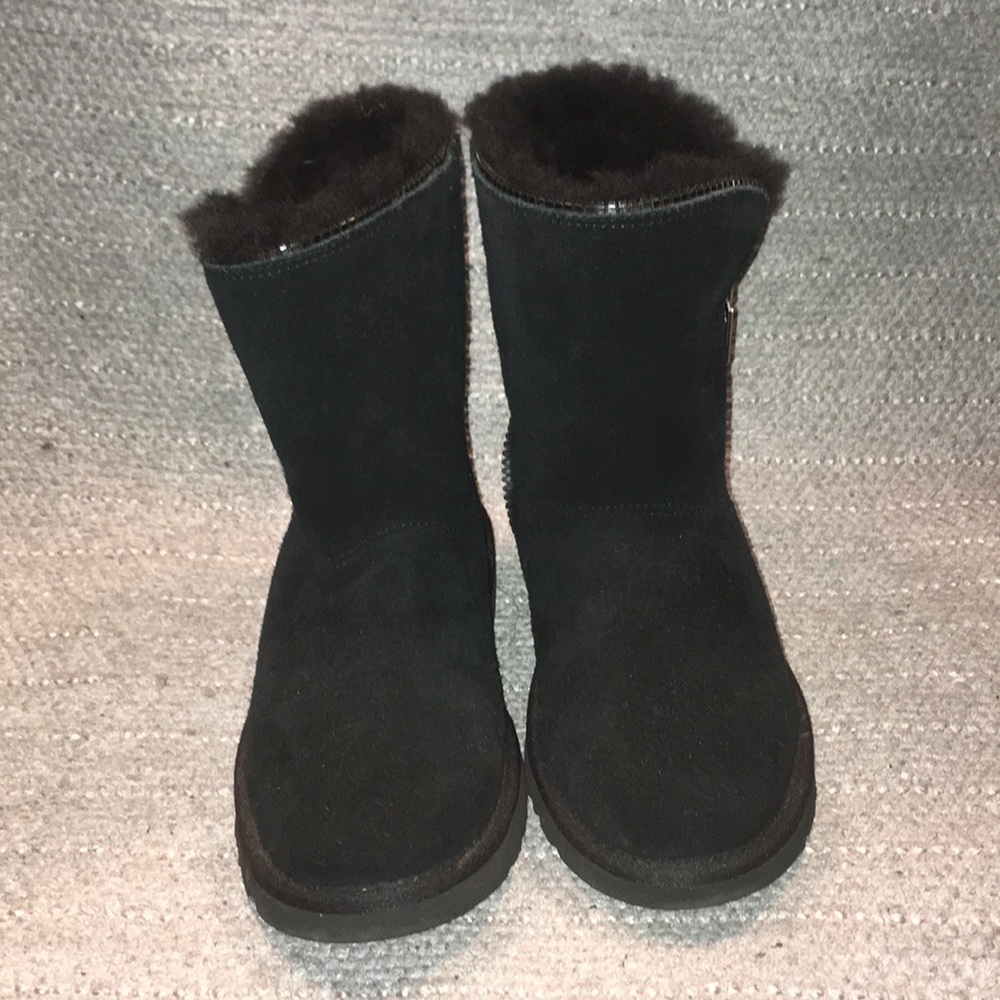 UGG KID’s Florence Black Suede Sport Zip Sz 3